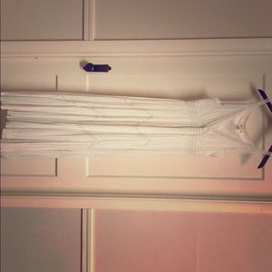 White maxi dress